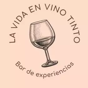 Logotipo de La Vida En Vino Tinto